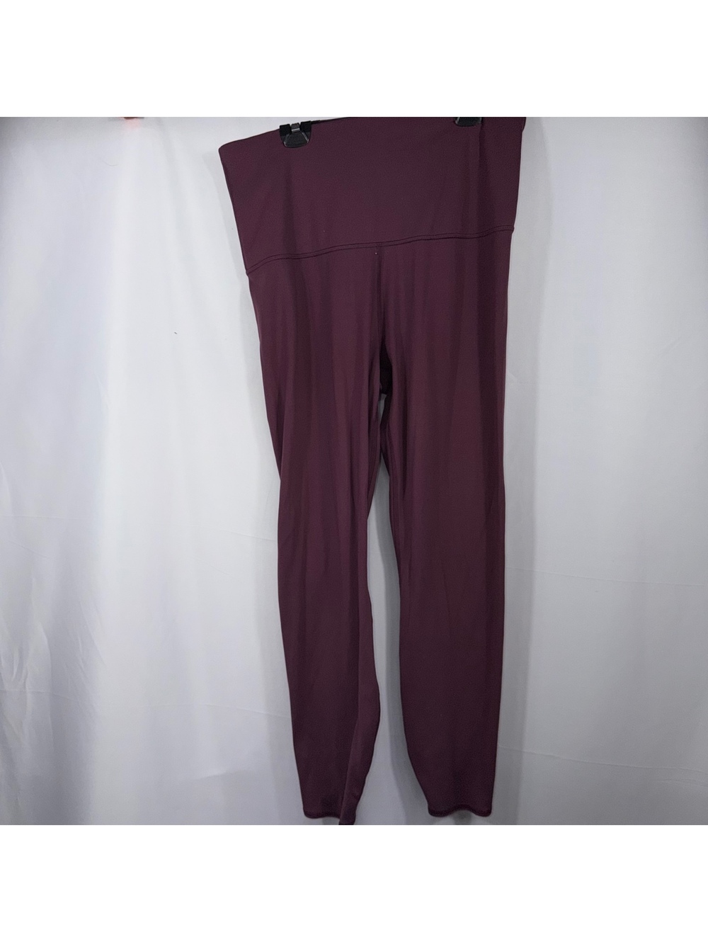 All in Motion XL Burgundy High Rise Leggings